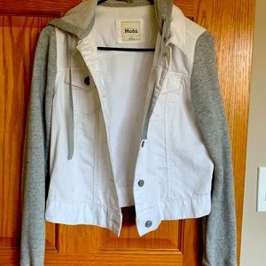 Jean jacket in size medium. Worn once